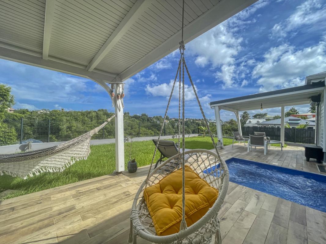 Location Villa avec piscine Gosier Guadeloupe-Terrasse-2